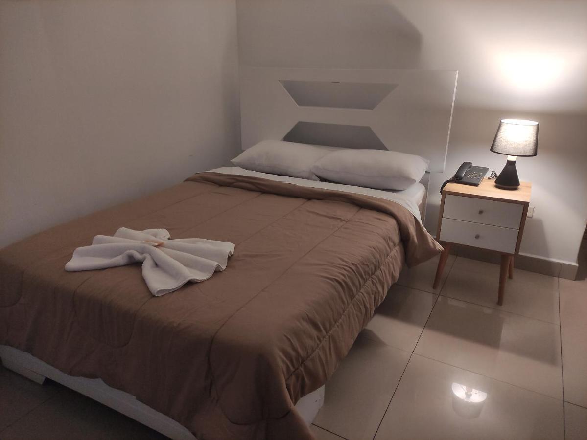 Maxy'S Inn Hotel & Suite ลิมา ภายนอก รูปภาพ