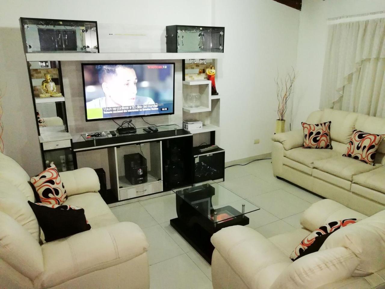 Maxy'S Inn Hotel & Suite ลิมา ภายนอก รูปภาพ