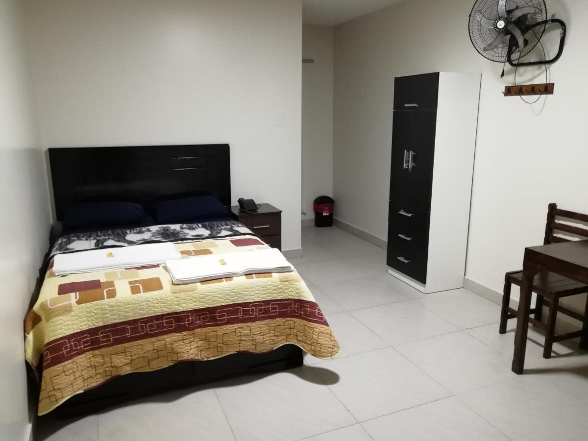 Maxy'S Inn Hotel & Suite ลิมา ภายนอก รูปภาพ